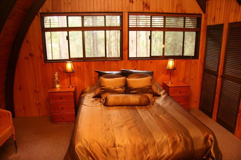 Springbrook Mountain Chalets Habitación foto